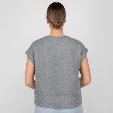 Lininė pilka palaidinė mažais langeliais