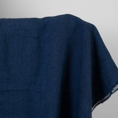 Tamsiai mėlynas melanžinis lino audinys skalbtas minkštas švelnus