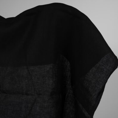 Lininis audinys juodas sunkus, tvirtas, tankus