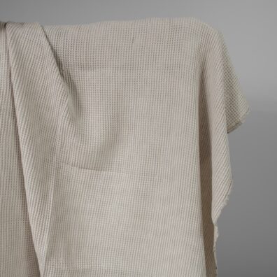 Puslininis audinys šviesiai pilkas „vaflinis“ skalbtas