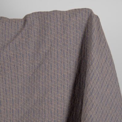 Puslininis audinys pilkai-rusvai raštuotas skalbtas, minkštas, švelnus