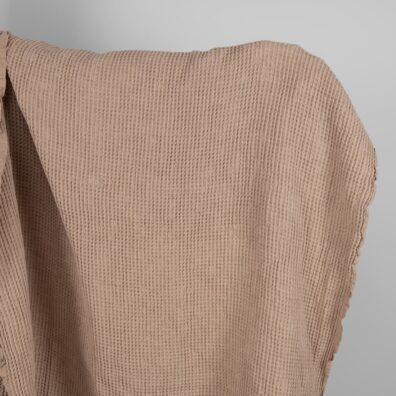 Puslininis audinys šviesiai rudas „vaflinis“ skalbtas