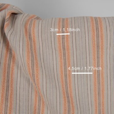 Puslininis audinys rudomis raštuotomis juostelėmis skalbtas, minkštas, švelnus