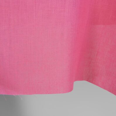 Rožinis lino audinys tvirtas, tankus, vidutinio storio ir svorio