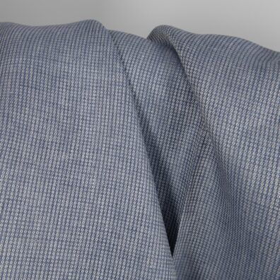 Lininis audinys smulkiu subtiliu raštu, austas iš džinso mėlynumo ir šviesiai pilkų verpalų