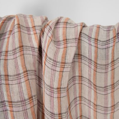 Lininis audinys įvairiaspalvis languotas permatomas skalbtas tinka šalikams ir užuolaidoms siūti