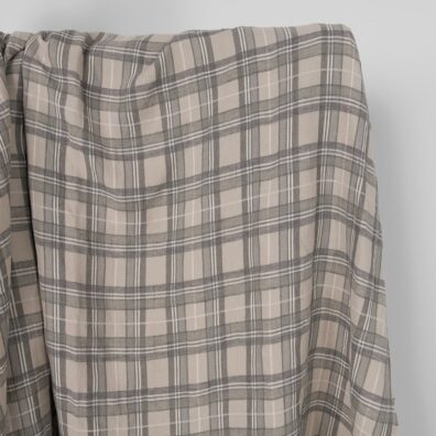 Puslininis audinys smėlio spalvos languotas skalbtas