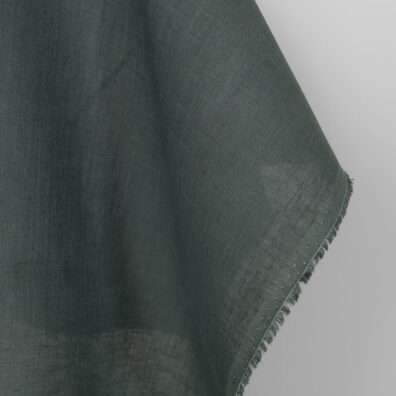 Pilkšvai žalias lininis audinys 150cm pločio