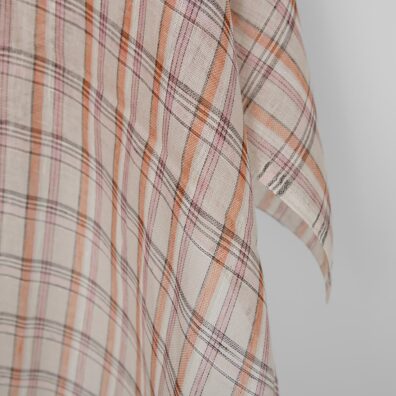 Lininis audinys įvairiaspalvis languotas permatomas tinka užuolaidoms ir šalikams siūti