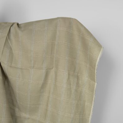 Lininis audinys rusvai-pilkai languotas