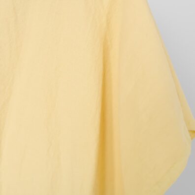 Puslininis audinys gelsvas skalbtas, minkštas, švelnus