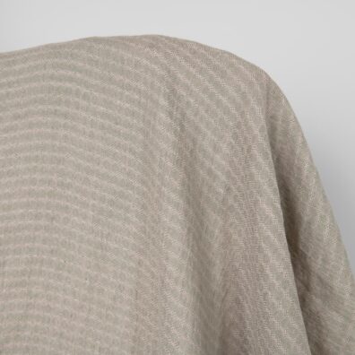 Lino audinys alyviniu-žaliu rombų raštu skalbtas, minkštas, švelnus