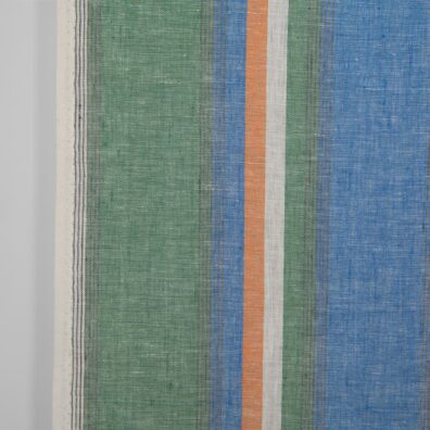 Lininis audinys rankšluostinis įvairiaspalvėmis juostelėmis yra tvirtas, tankus, puikiai sugeriantis drėgmę