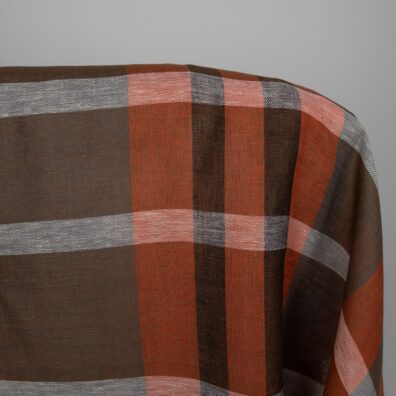 Lininis audinys oranžinėmis rudomis juostomis 180cm pločio