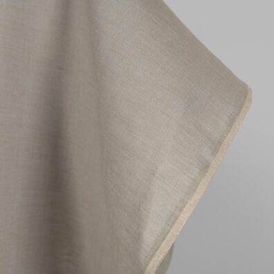 Lininis audinys melanžinis, suausti melsvai pilki ir rusvai pilkšvi verpalai