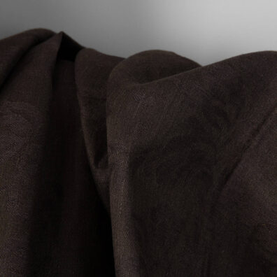 Tamsiai rudas lininis žakardinis gėlėtas audinys