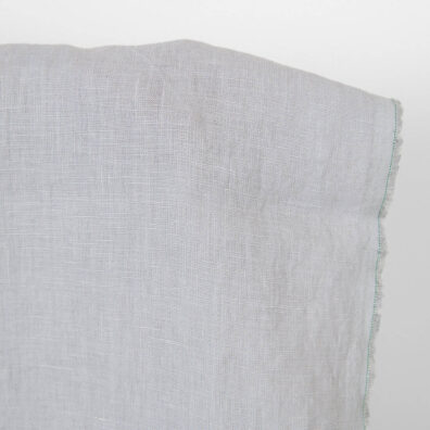 Lino audinys šviesiai pilkas skalbtas tinka drabužiams ir namų tekstilės gaminiams siūti