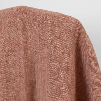 Lininis audinys rusvai raudonas melanžinis skalbtas minkštas švelnus
