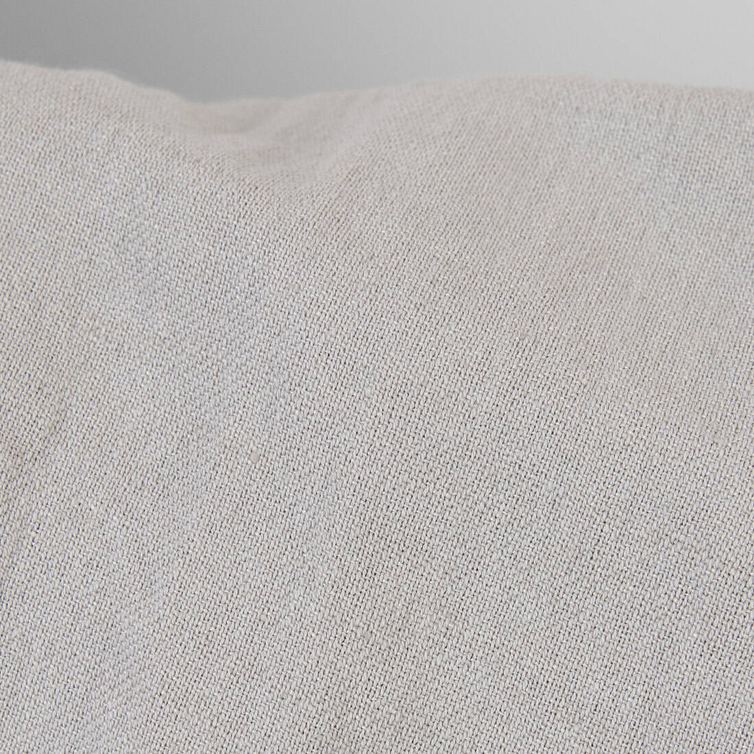 Puslininis audinys šviesiai pilkas melanžinis skalbtas minkštas švelnus