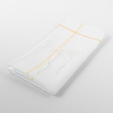 Ryškiai balti lino - medvilnės virtuvės rankšluostukai su geltonais dryžiais