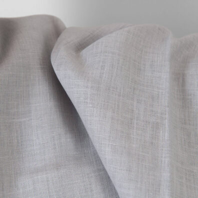 Šviesiai pilkas lino audinys tinka drabužiams ir namų tekstilės gaminiams siūti
