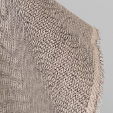 Lino audinys rožinėmis-rudomis raštuotomis juostelėmis
