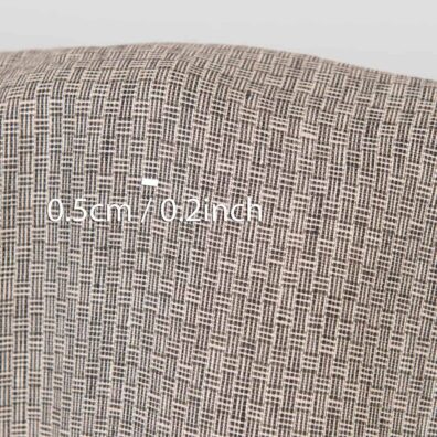 Lino audinys rožiniais ir rudais stilizuotais langeliais