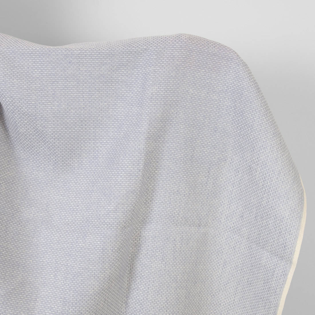 Lino-vilnos audinys šviesiai violetinis raštuotas