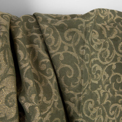 Puslininis žakardinis žalias ir rusvas blizgantis audinys, 150 cm pločio