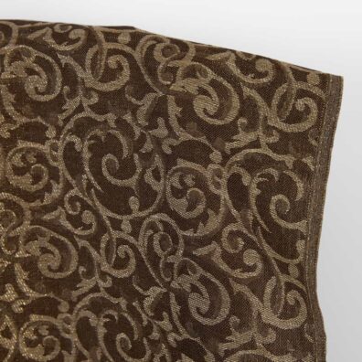 Puslininis žakardinis rudas ir rusvas blizgantis audinys, tinka drabužiams, aksesuarams, namų tekstilei siūti