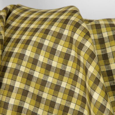 Lininis audinys gelsvai žalsvais langeliais, 150cm pločio