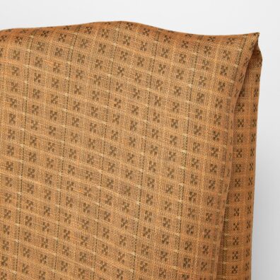 Lininis audinys dvipusis rudų ir karamelinių langelių, karamelinė pusė