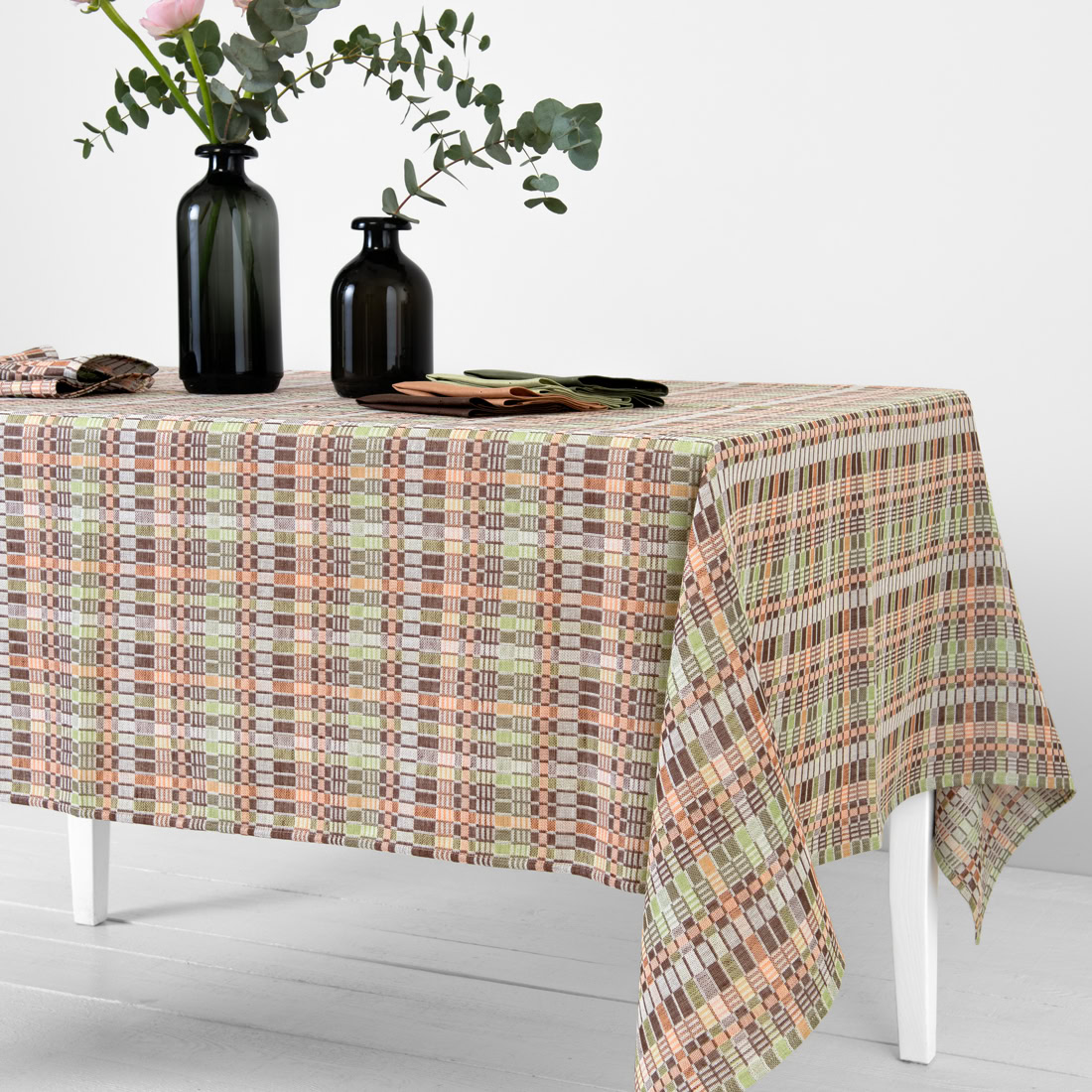 viola lino medvilnės rudai žaliai languota staltiesė, dobinio audimo