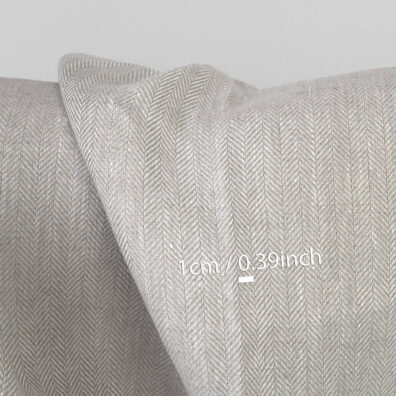 Gęsto tkana, średnio ciężka tkanina lniana.