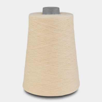 Przędza lniana w kolorze ecru - delikatnej kremowej bieli