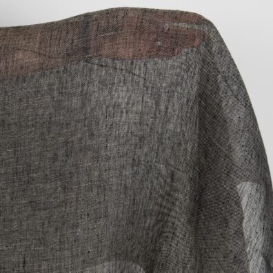 Przeźroczysta ciemna szara tkanina lniana wytkana z przędzy czarnej i niebarwionej, szarej, naturalnej - w kolorze lnu.