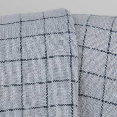 Dwuwarstwowa tkanina została poddana praniu w procesie produkcji, dlatego jest miękka, przytulna i już nie ulegnie skurczeniu.