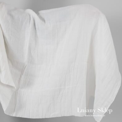 Mlecznobiała prana tkanina lniana