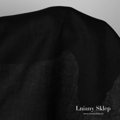 Czarna tkanina lniana.