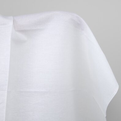 Śnieżnobiała tkanina o waflowym splocie