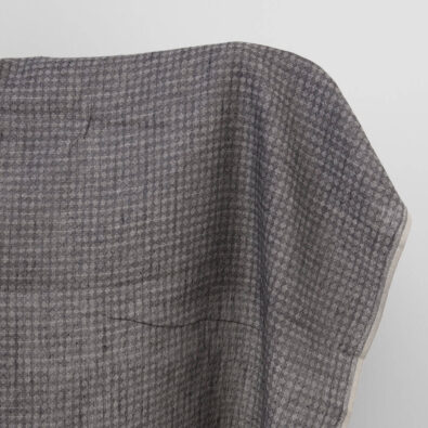 Tkanina lniana w czarno - szare romby