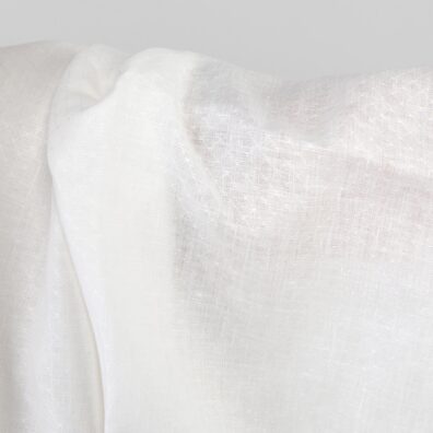 Tkanina świetnie pasuje na szycie ubrań letnich, konfekcji stołowej i kuchennej oraz najróżniejszych akcesoriów.