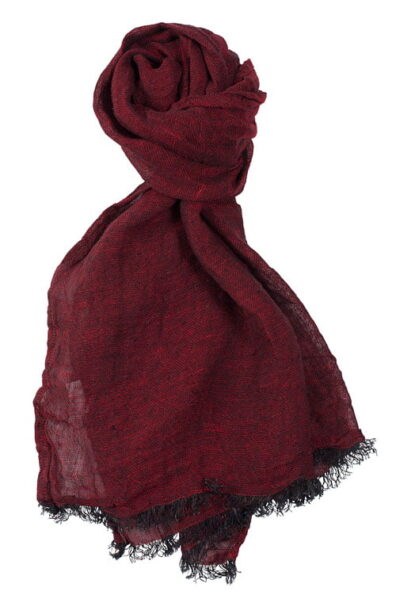 Ciemny czerwony szalik lniany.