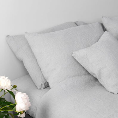 Jasna pościel lniana szara. Poszewki na poduszki.