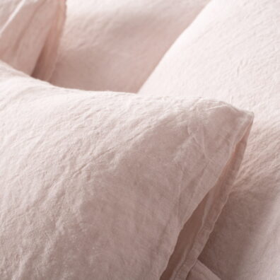 Różowa pościel lniana. Poszewka na poduszkę.