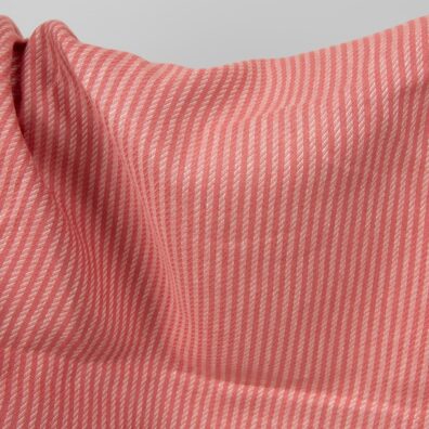 Gęsta, ciężka tkanina na odzież i tekstylia domowe