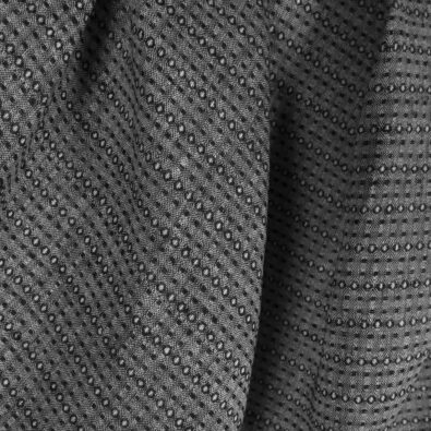 Lniana tkanina czarno - biała w poziome paski.