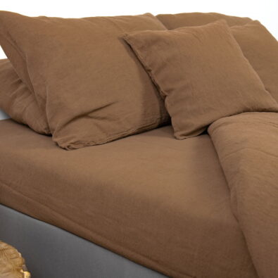 Brązowa pościel lniano bawełniana. Prześcieradło.