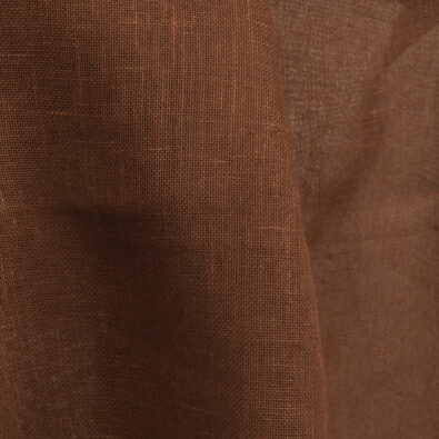 Lniana tkanina przeźroczysta kolor rdzawy.
