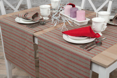 ORNA lniany szary bieżnik stołowy w czerwone ornamenty